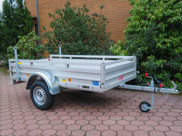 Anhaenger guenstig mieten