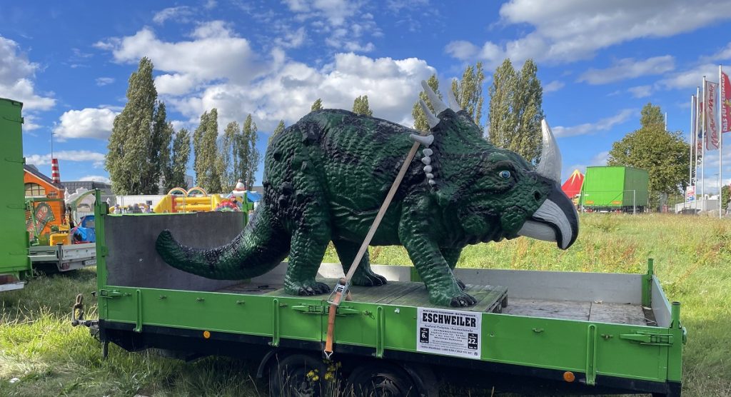 spezialanhaenger mieten