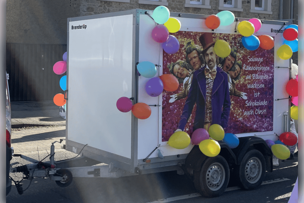 karnevalszug anhaenger wagen